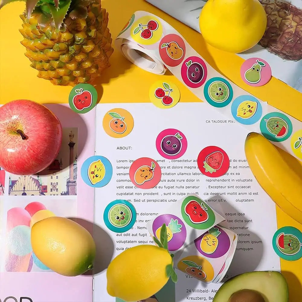Lot de 12 citrons artificiels en mousse avec revêtement plastique